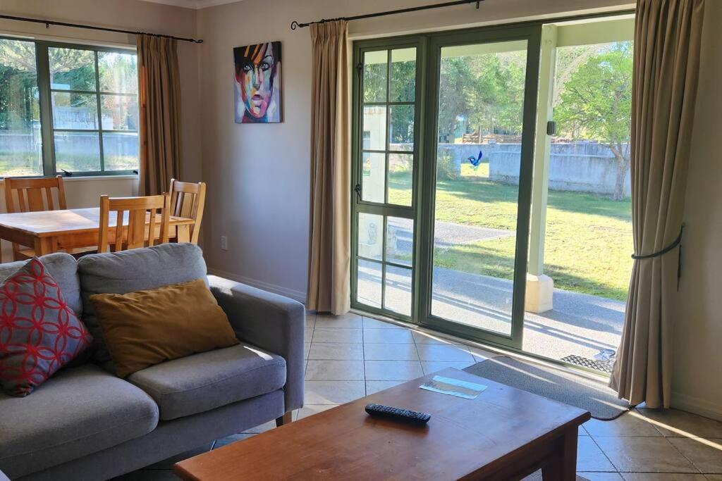 Pinegrove Cottages - Unit1 Twizel Exterior foto
